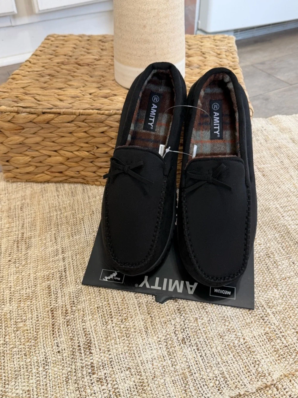 New Men’s Luxury Black Moccasin Slippers Size Medium Amity Moccasin Slippers
